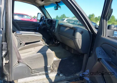 2006 Chevrolet Silverado 2500Hd Lt1 from USA, damaged, VIN 1GCHK23U56F232249